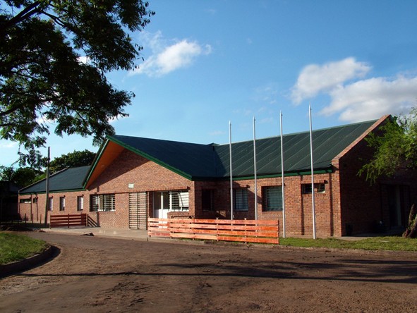 Fachada de Hogar Estudiantil Dos Naciones